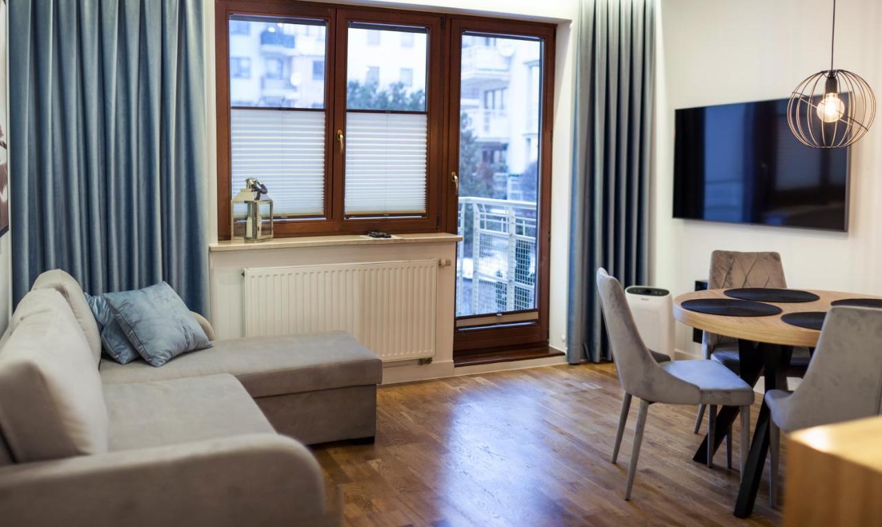 Apartament Jelitkowski Dwor グダニスク エクステリア 写真